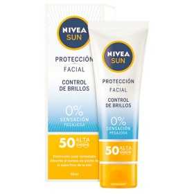 Facial Sun Cream Nivea SPF 50 (50 ml) (Unisex) (50 ml)
