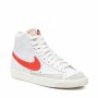 Women's casual trainers Nike BLAZER MID 77 CZ1055 101 White